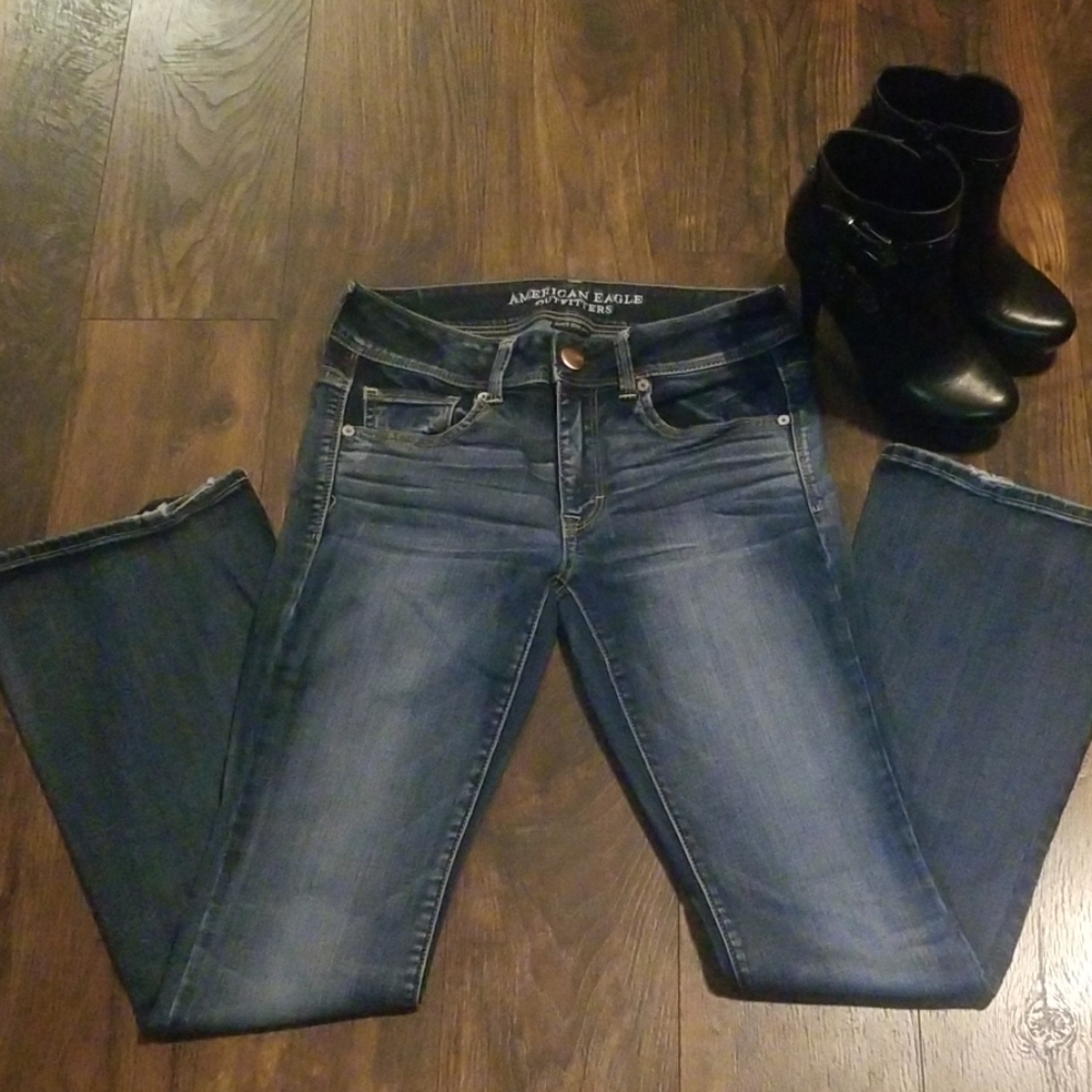 American Eagle Kickboot Cut Jeans